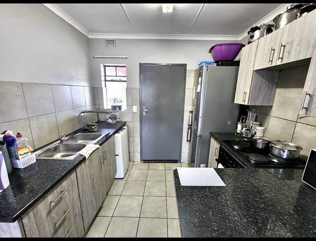 2 BEDROOM APARTMENT FOR SALE IN MONTANA
